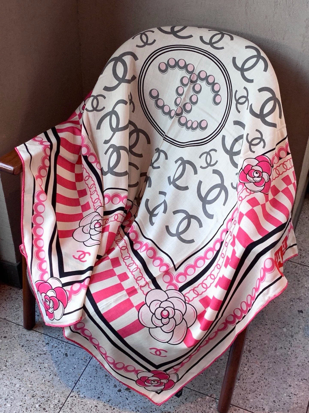 Chanel 26s Scarf 140 In Silk Cashmere 309894