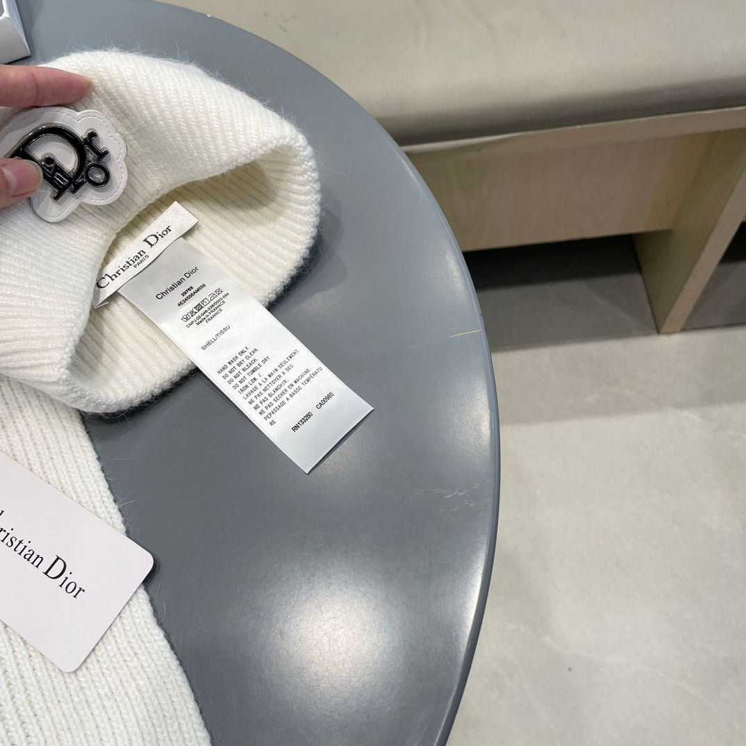 SET SCARF AND HAT IN WHITE CASHMERE WOOL 433244