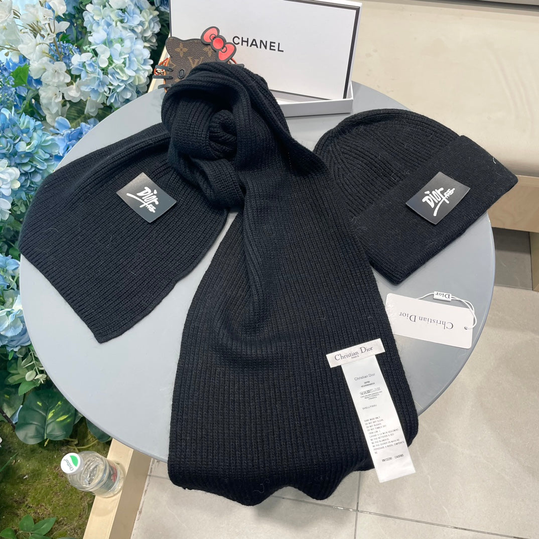 SET CLASSIC SCARF AND HAT IN BLACK RABBIT WOOL 434623