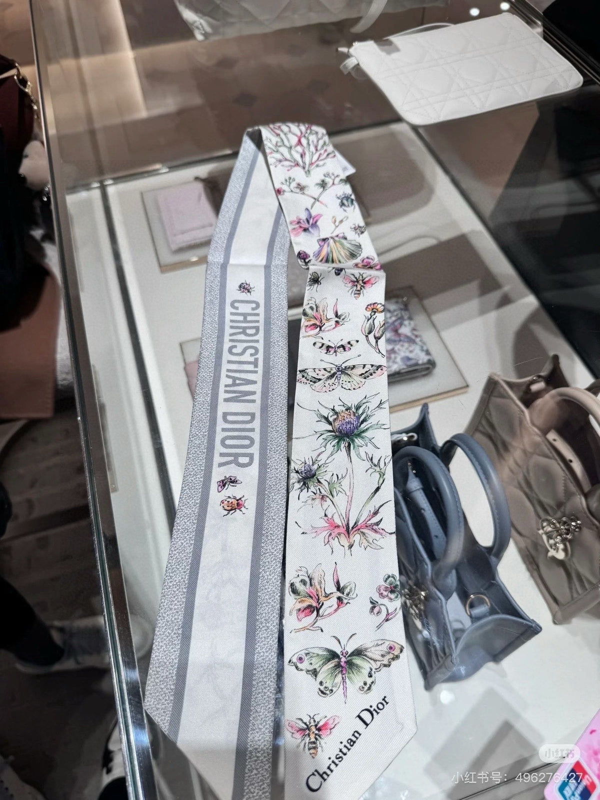 CD Twilly Mini Scarf 105 White Gray Silk Twill 147652