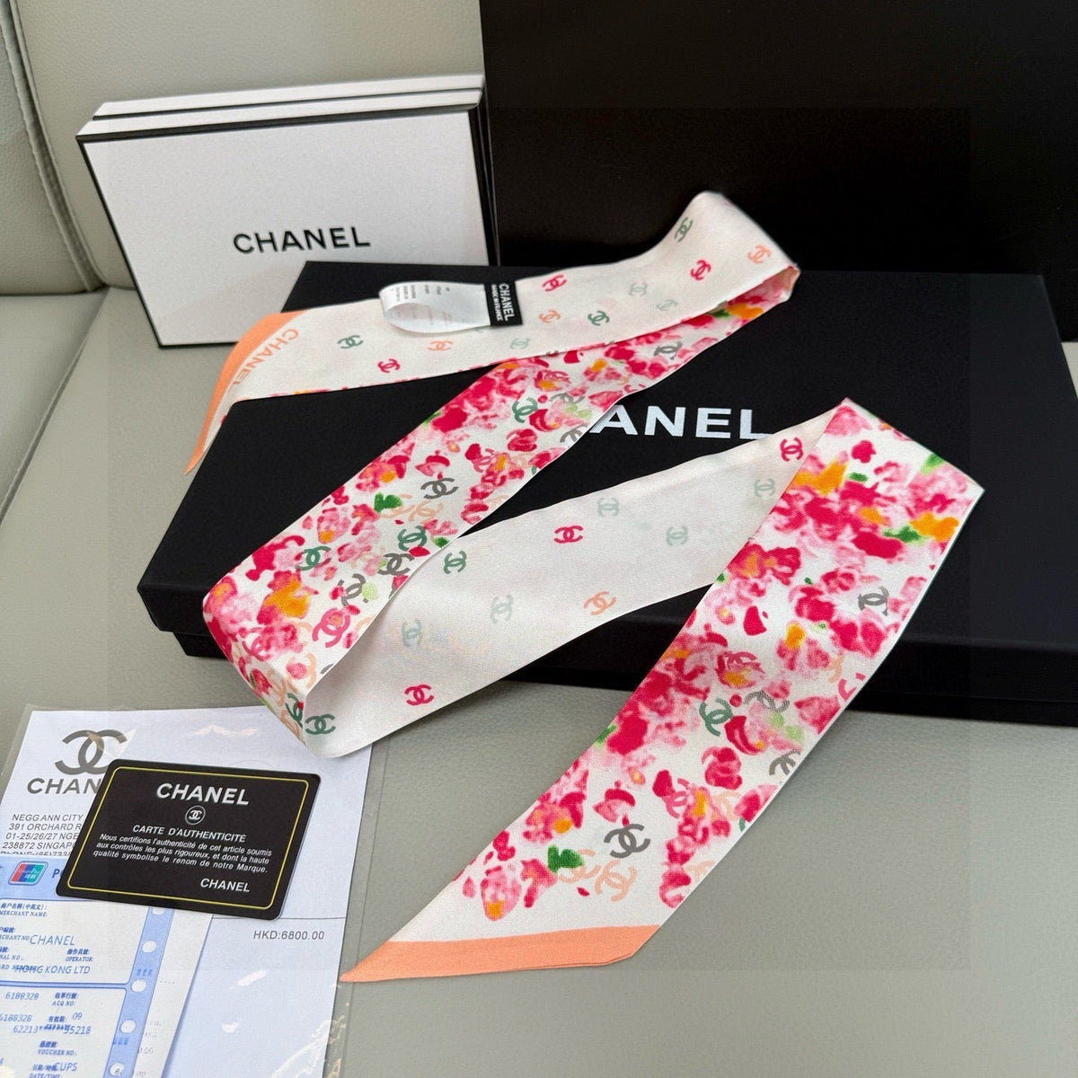 CC Twilly Mini Scarf 105 White Pink Floral Pattern Silk Twill 147667