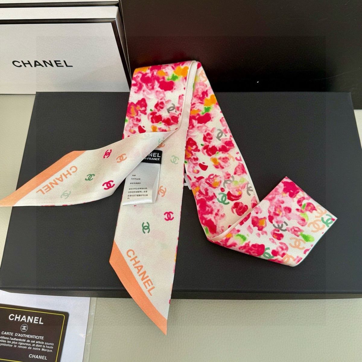 CC Twilly Mini Scarf 105 White Pink Floral Pattern Silk Twill 147667