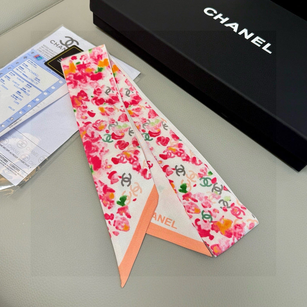 CC Twilly Mini Scarf 105 White Pink Floral Pattern Silk Twill 147667