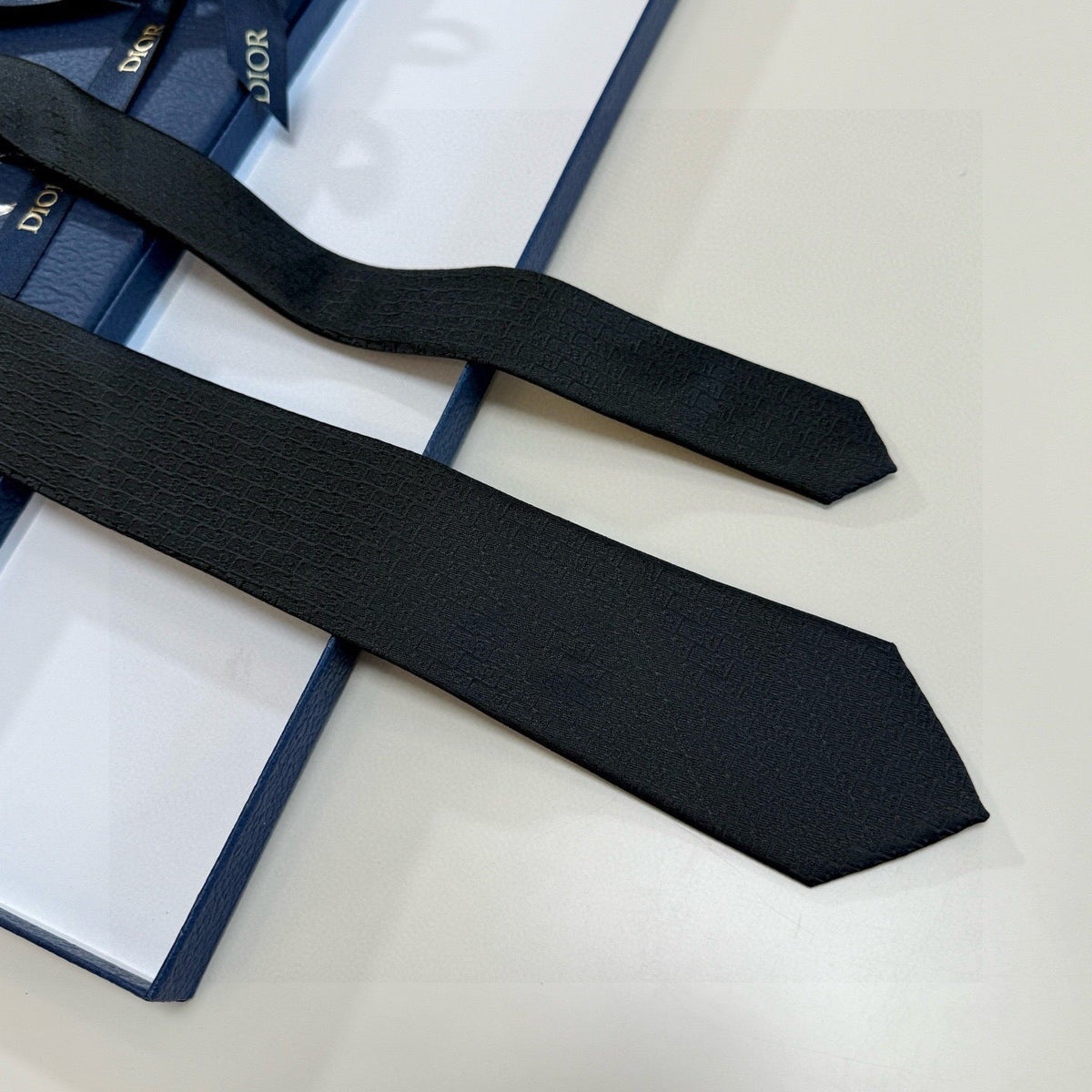 CD Tie Black Silk 330078