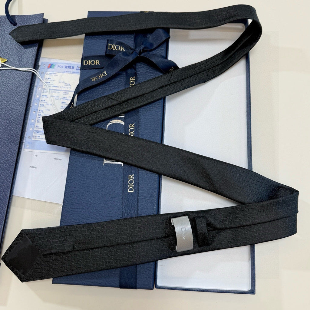 CD Tie Black Silk 330078