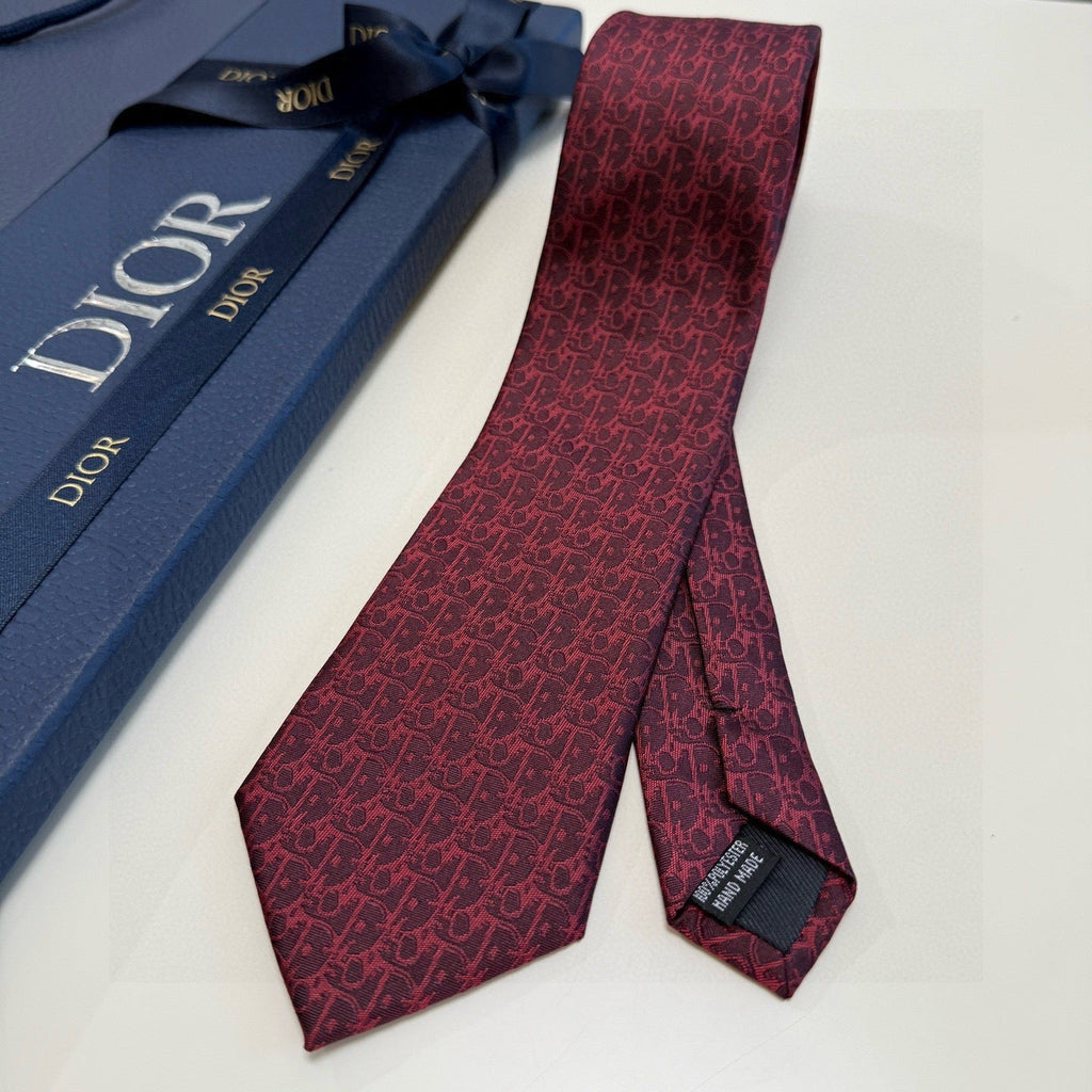 CD Oblique Tie Burgundy Silk 212105