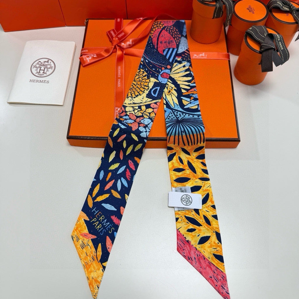 HM 26s Scarf 5x86 In Mulberry Silk 440954