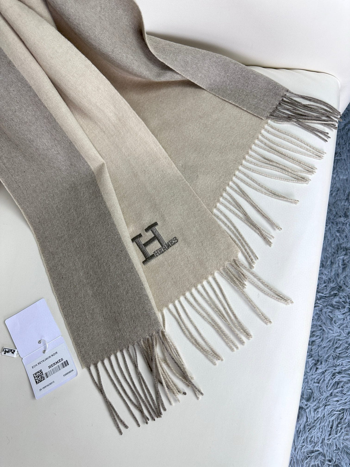 HM 26s Long Scarf 190 In Cashmere 309794