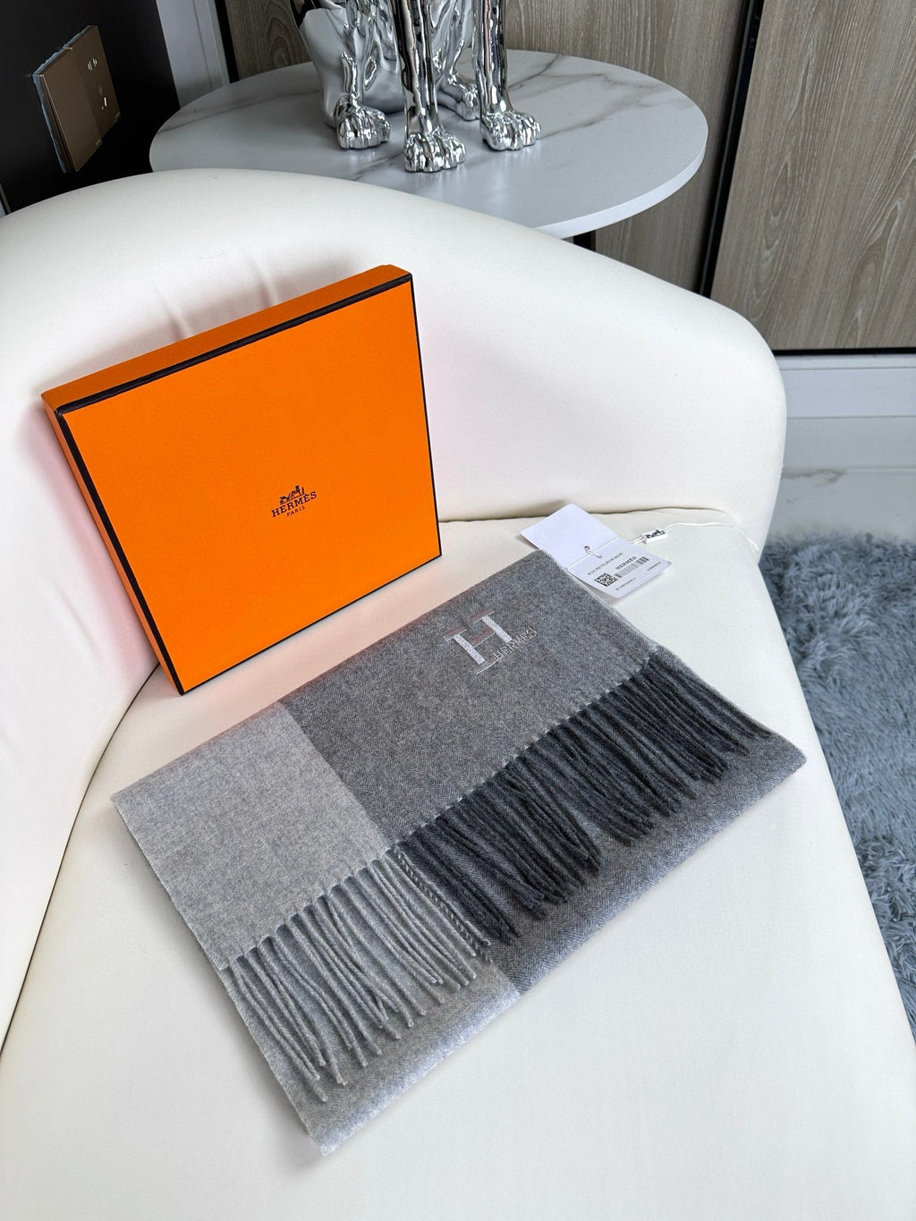 HM 26s Long Scarf 190 In Cashmere 309793
