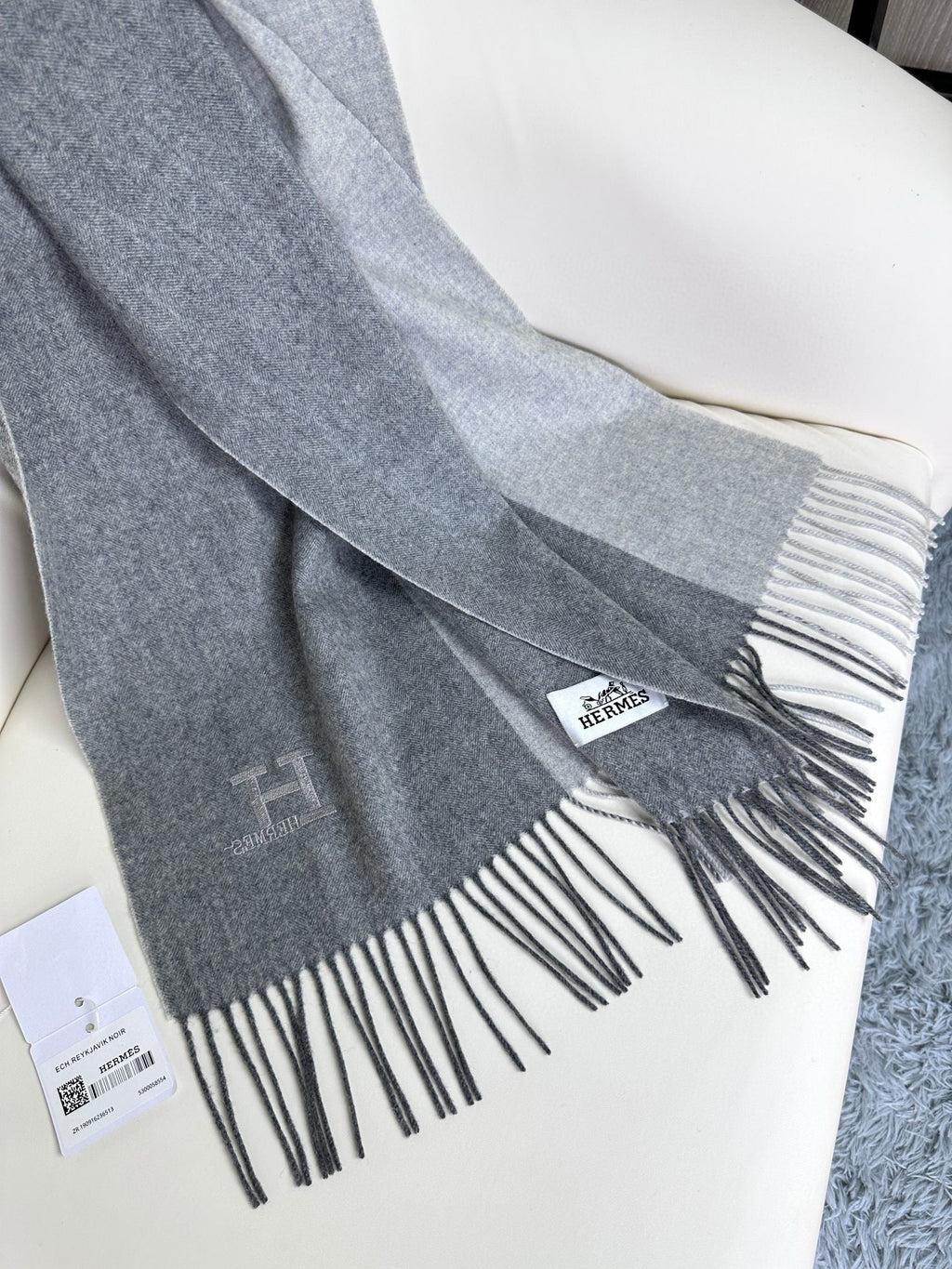 HM 26s Long Scarf 190 In Cashmere 309793