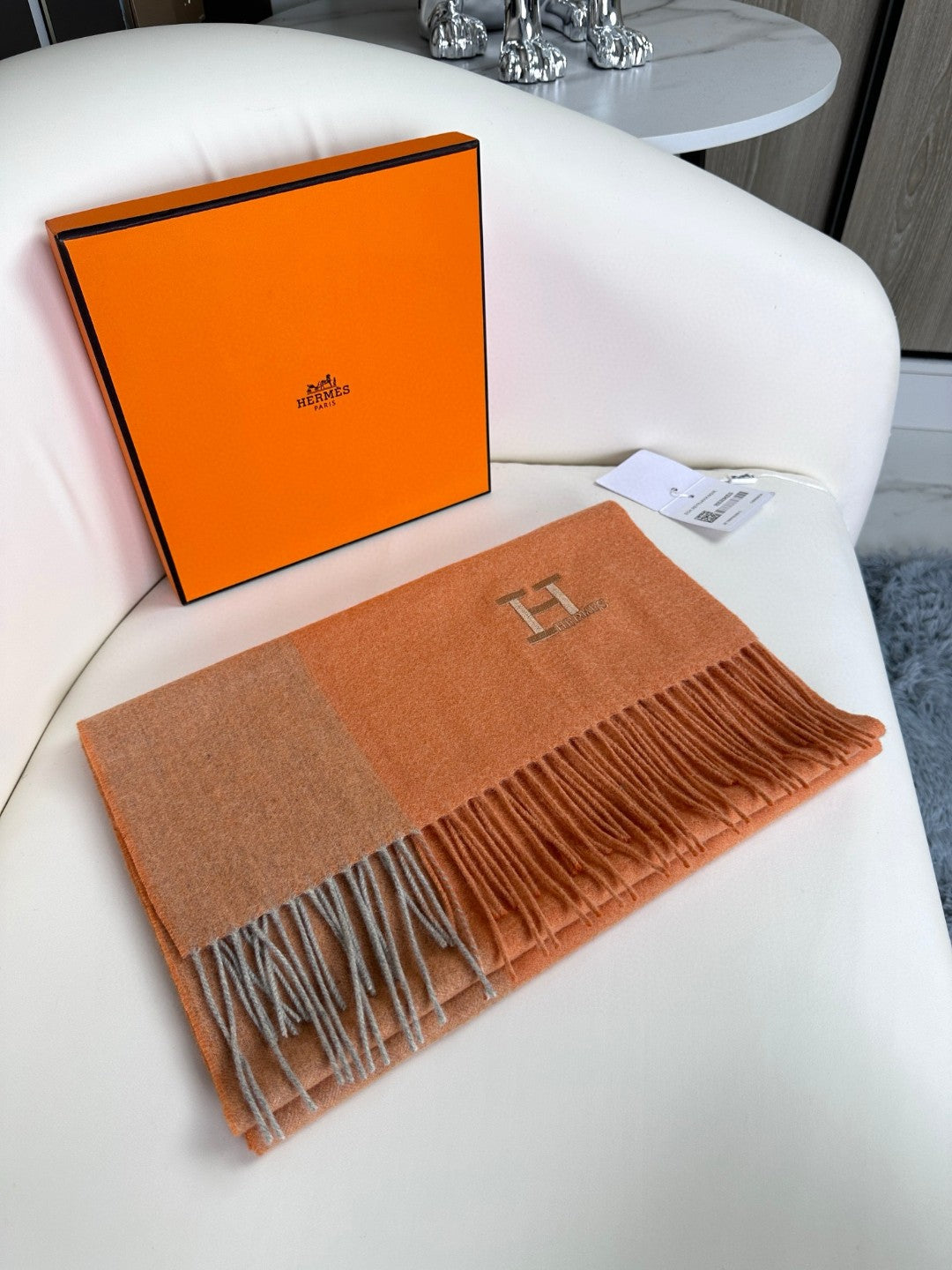 HM 26s Long Scarf 190 In Cashmere 309792