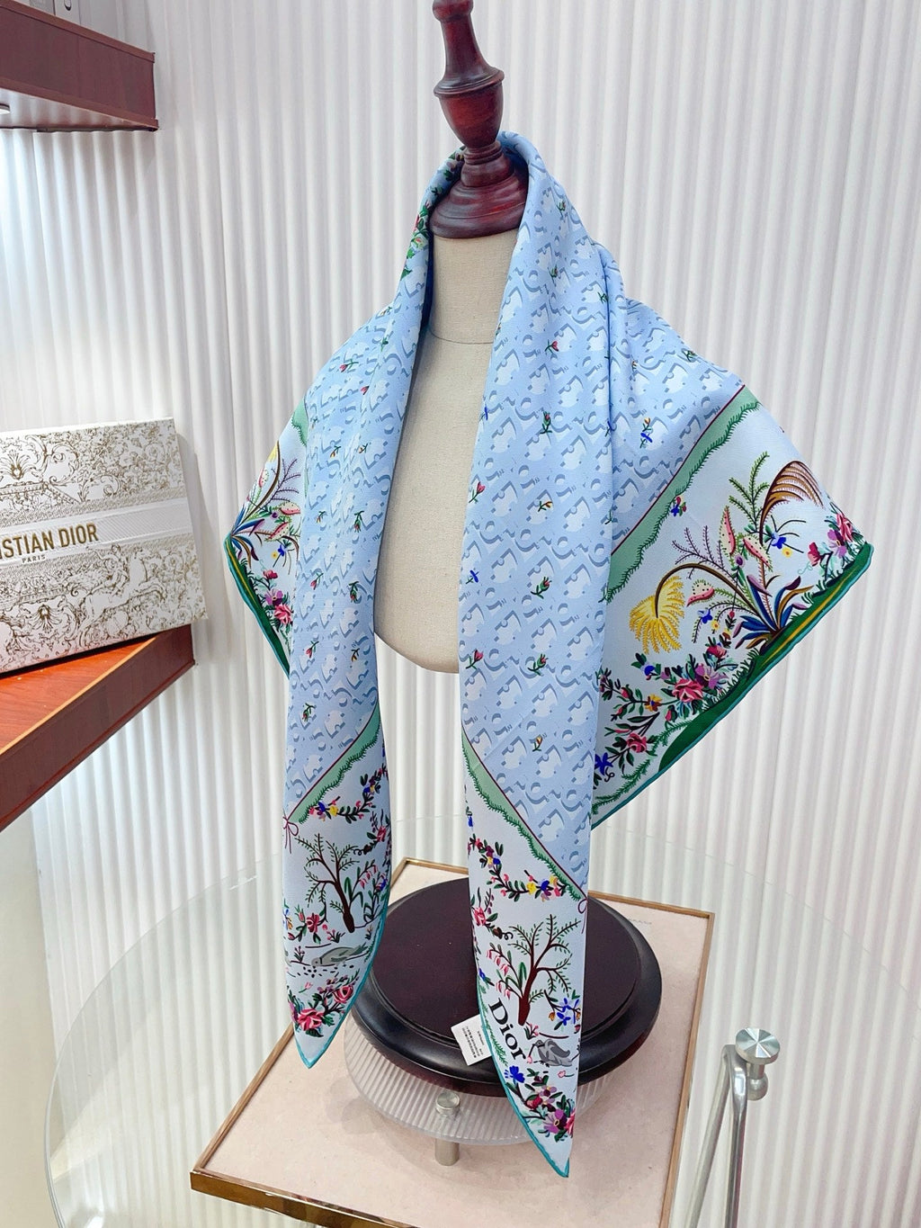 CD Dioramour Scarf 90x90 Blue Colorful Twill Silk 223493