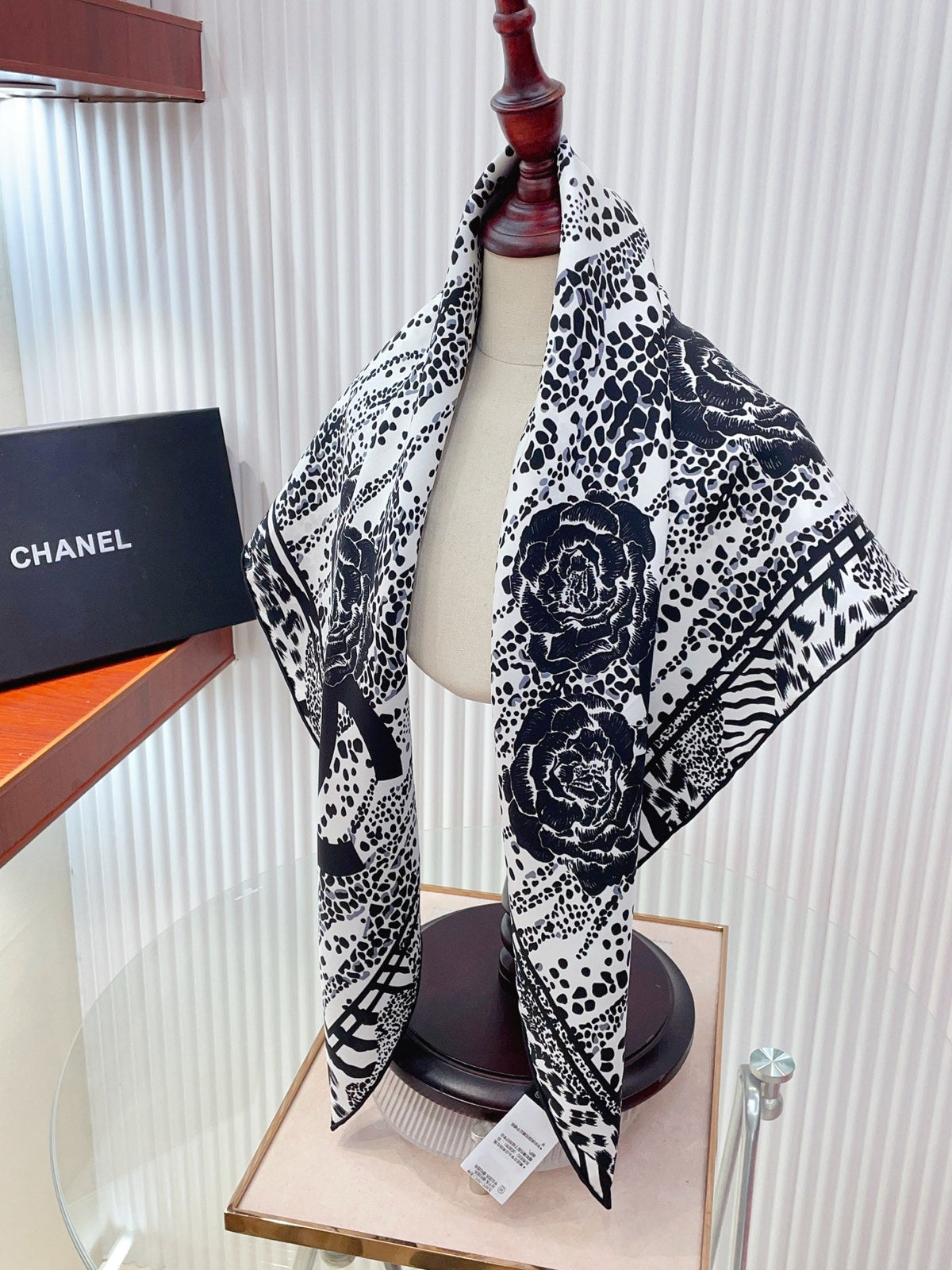 CC Scarf 90x90 Colorful Twill Silk 444780