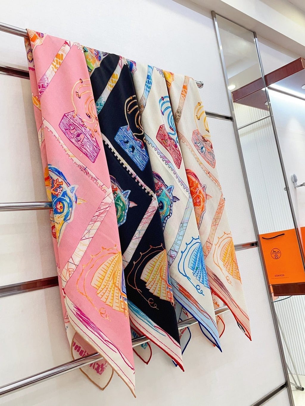 Chevaloscope Scarf 140 CM In Black Colorful Cashmere And Silk 373661