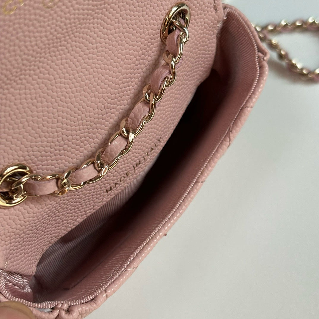 CC 26s Waist Belt Bag Chain Light Pink Caviar 212332