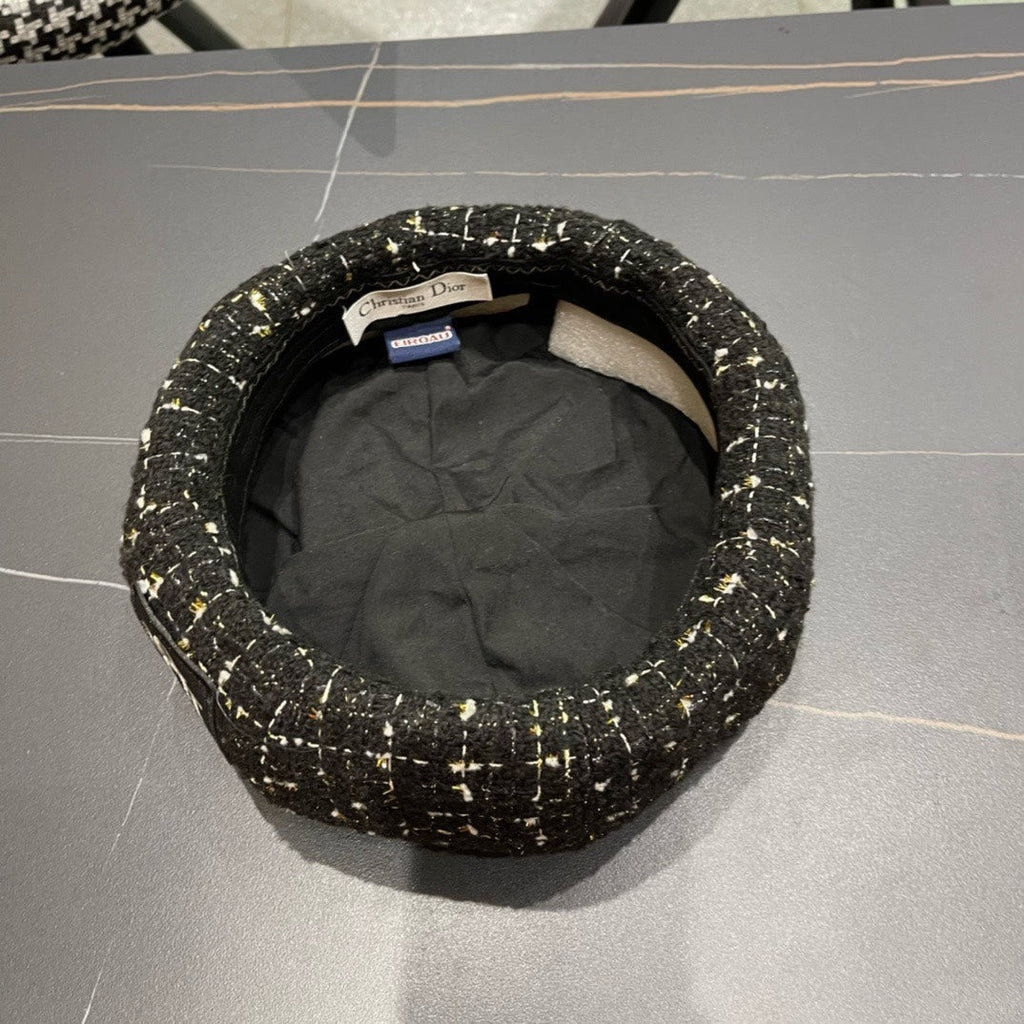 BERET HAT IN BLACK TWEED 434680