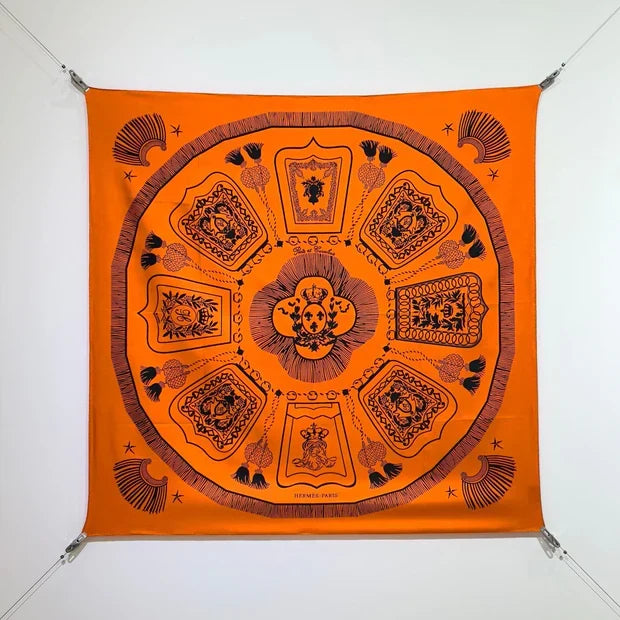 HM 26ss Double Sided Scarf 90 Orange Black Twill Silk 134423