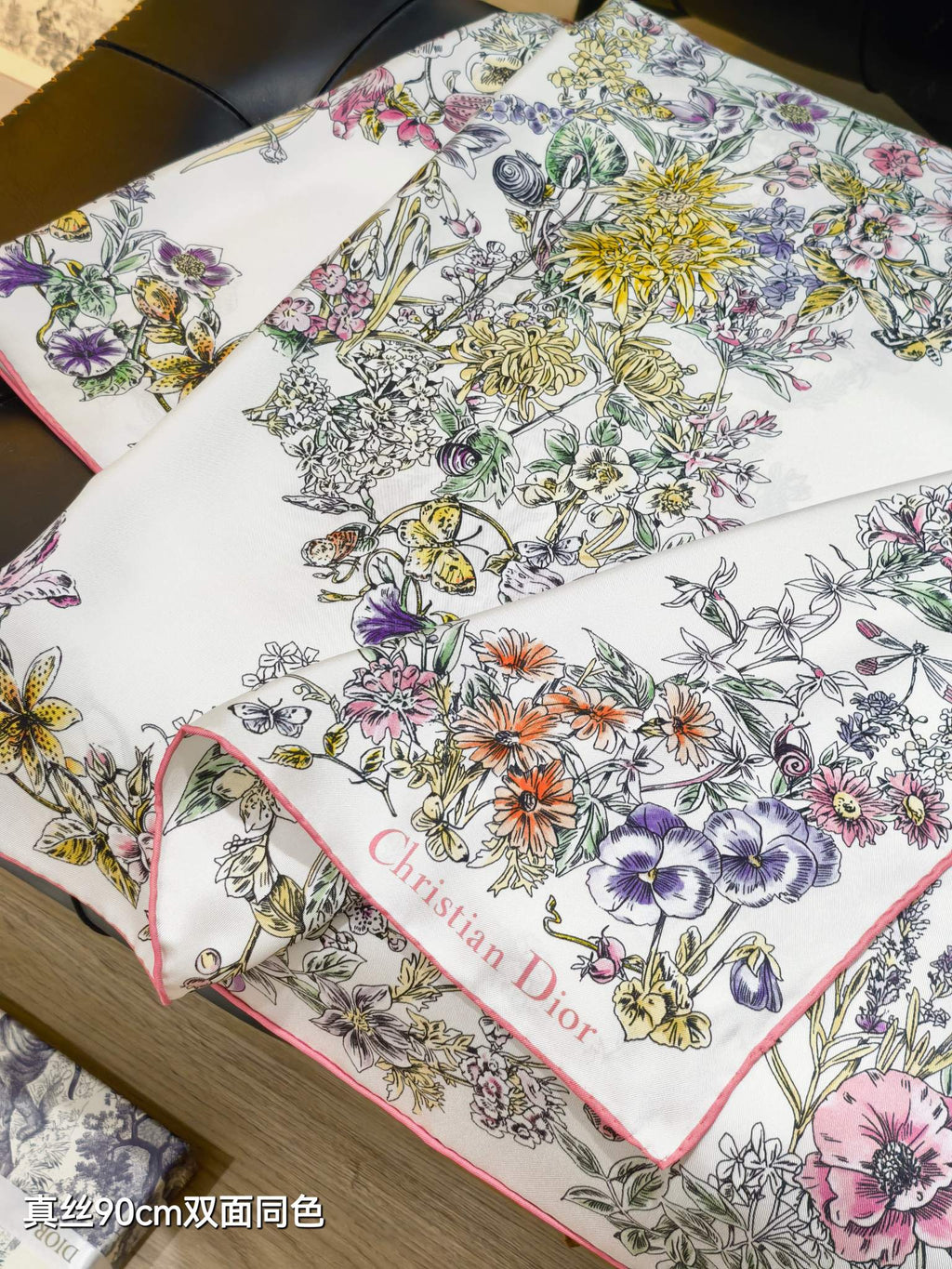 CD Star Scarf 90x90 Pink Colorful Twill Silk 219476