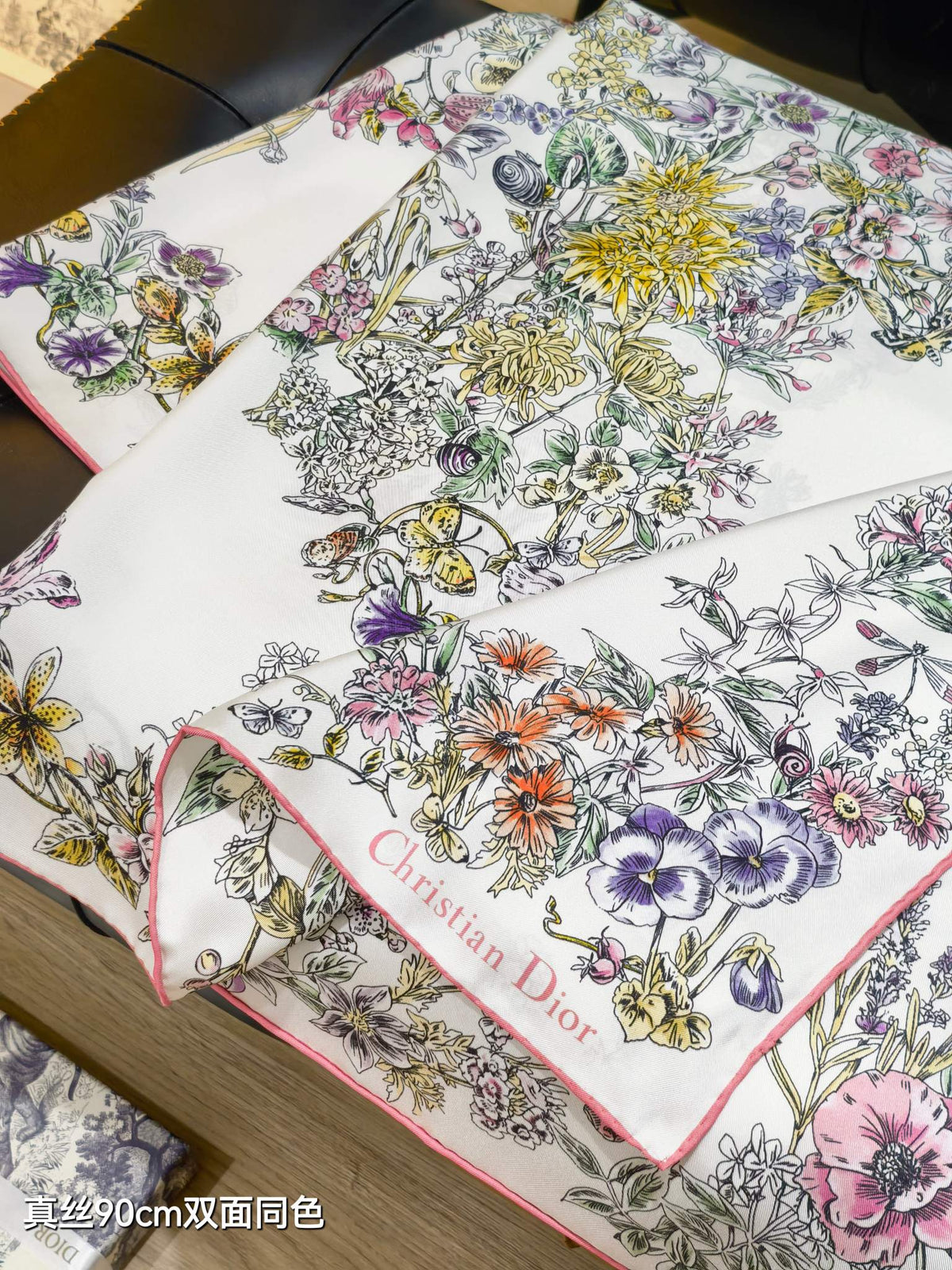 CD Star Scarf 90x90 Pink Colorful Twill Silk 219476