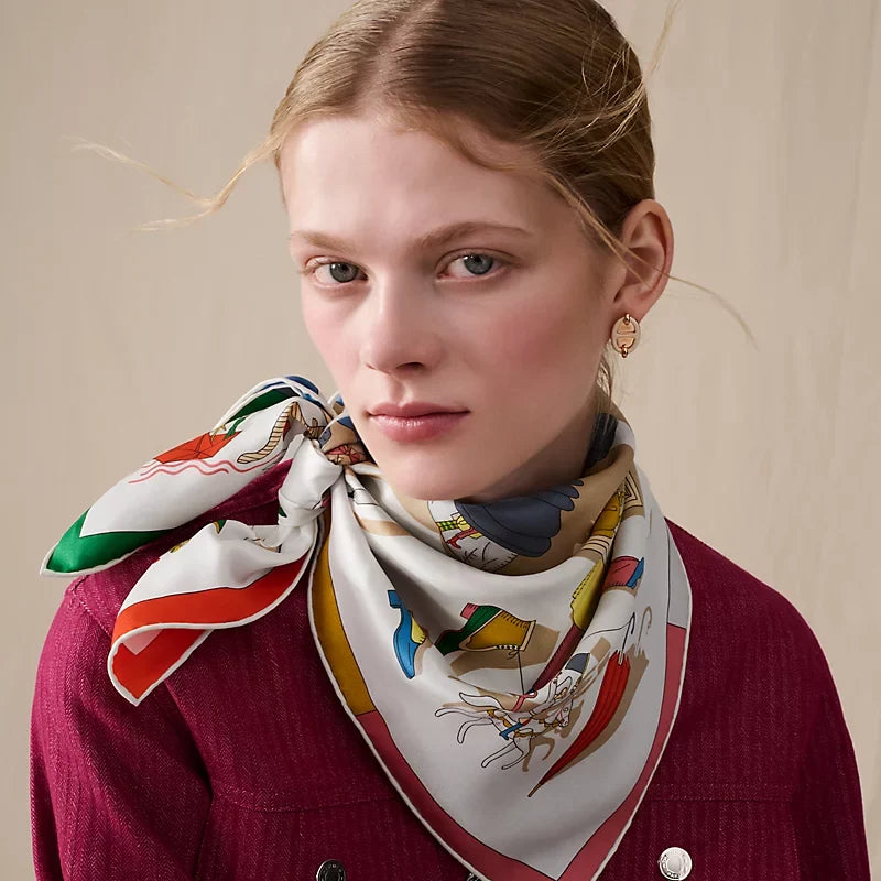 HM Illusion Exquise Scarf 90x90 White Colorful Twill Silk 212045