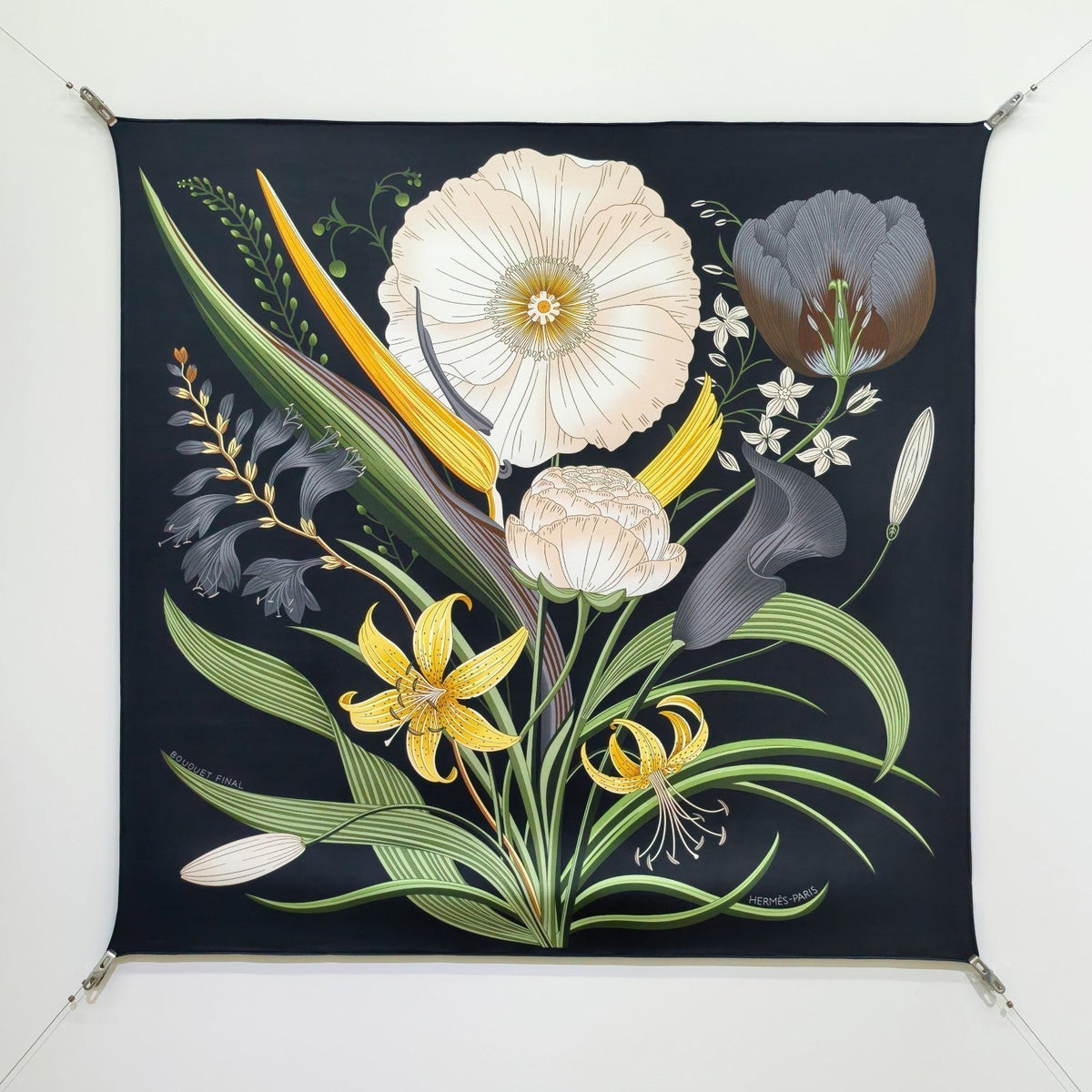 HM Eternal Bouquet 90 CM Black Colorful Cashmere and Silk 293072