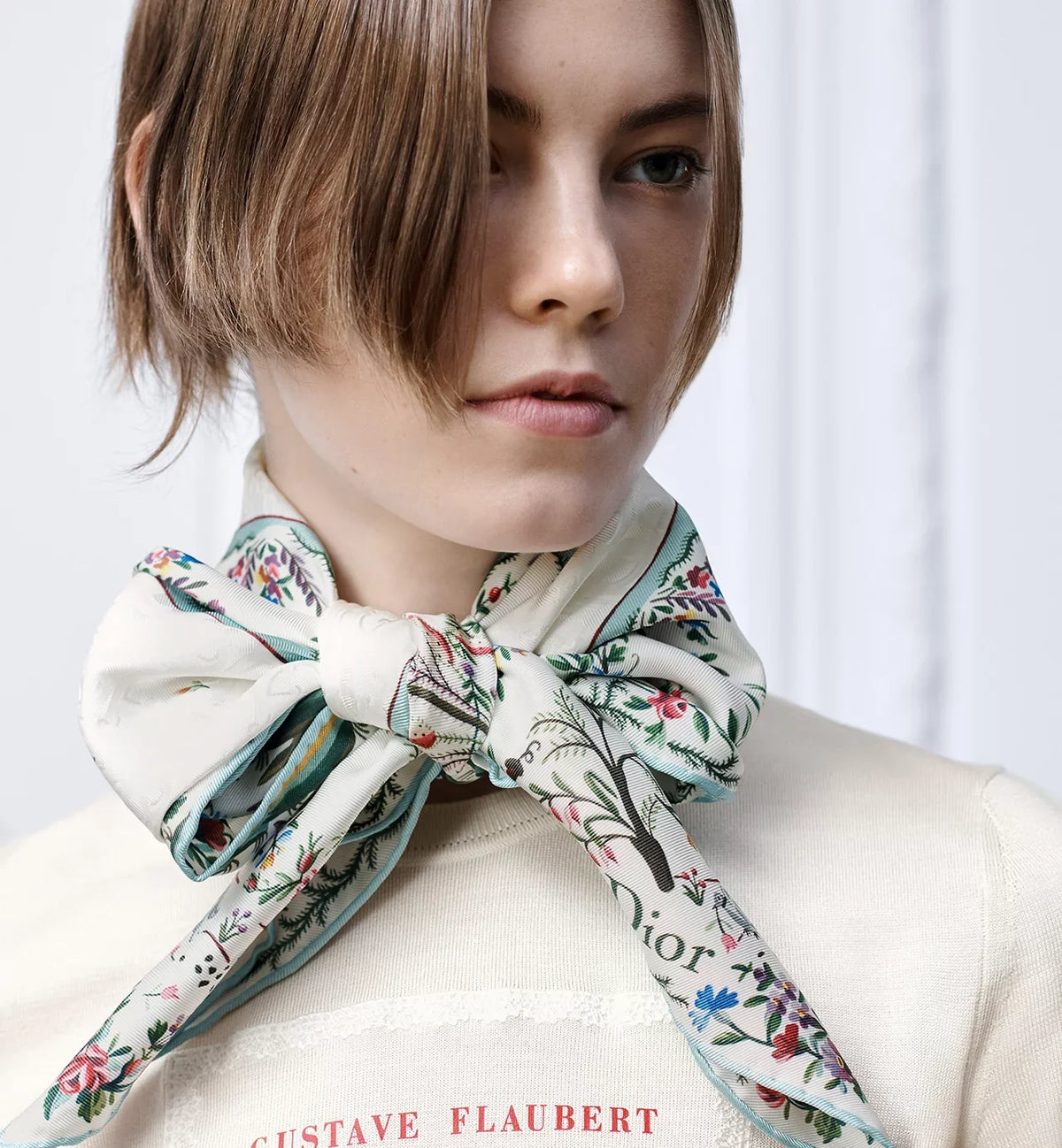 CD Dioramour Scarf 90x90 White Colorful Twill Silk 212078