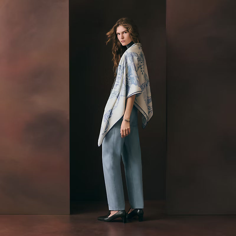 HM 26s Scarf 140 In Cashmere And Silk 404504