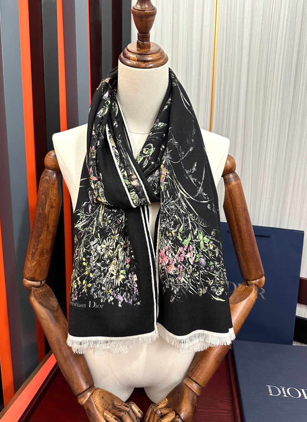 CD Double-Sided Scarf 185cm Black Multicolor Cashmere 153118