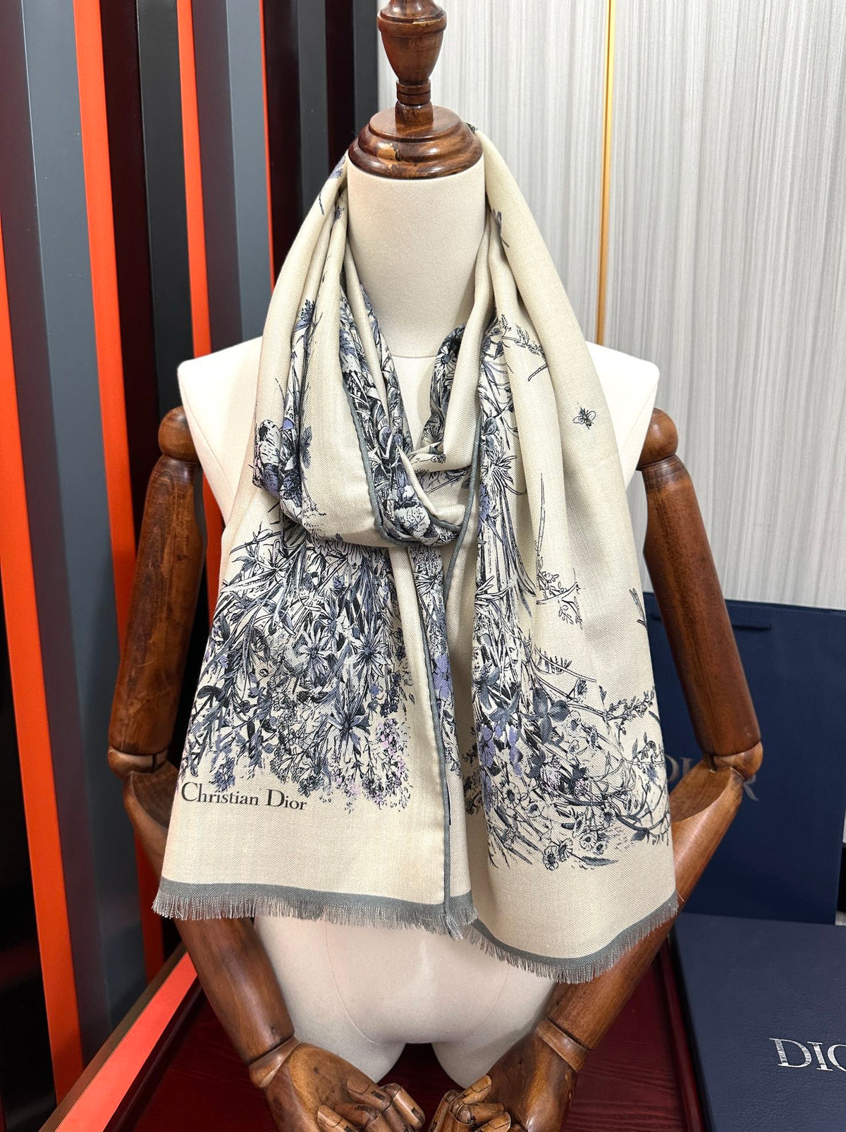CD Double-Sided Scarf 185cm Ivory Blue Cashmere 153120