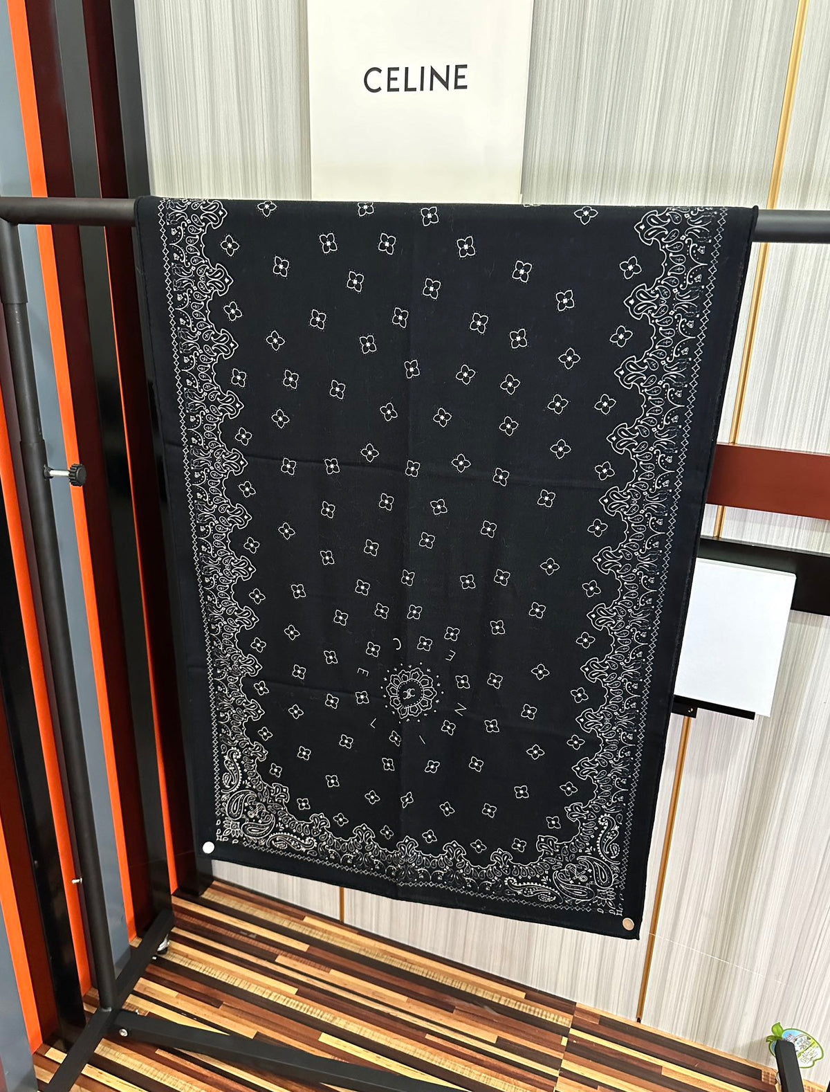 Celine Scarf 65x185cm Black Cashmere 286305