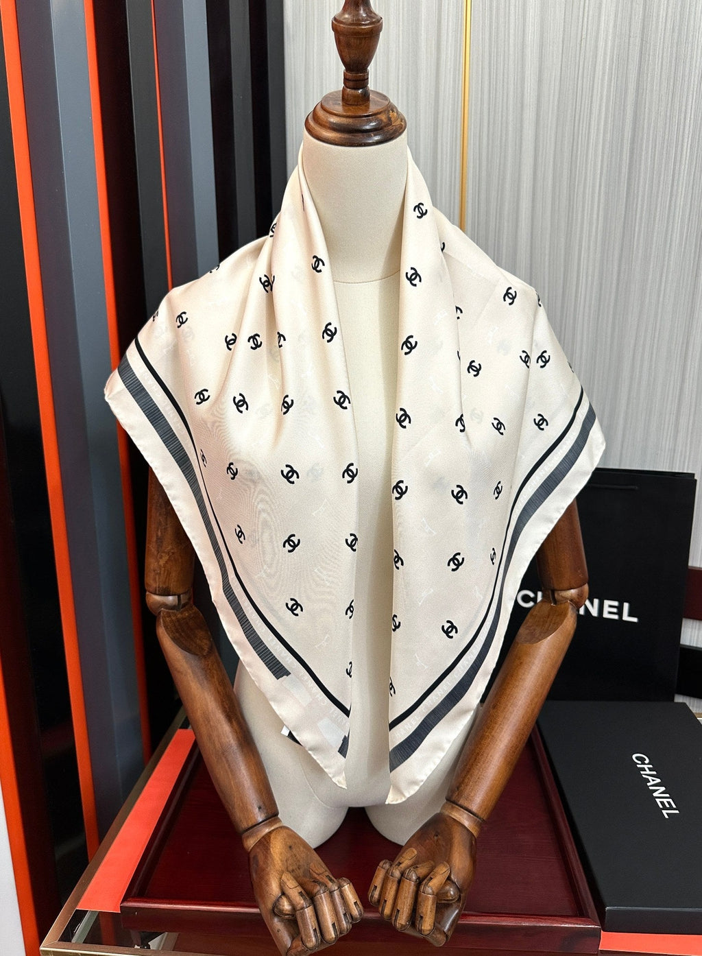 CC Scarf 90x90 Colorful Twill Silk 445035
