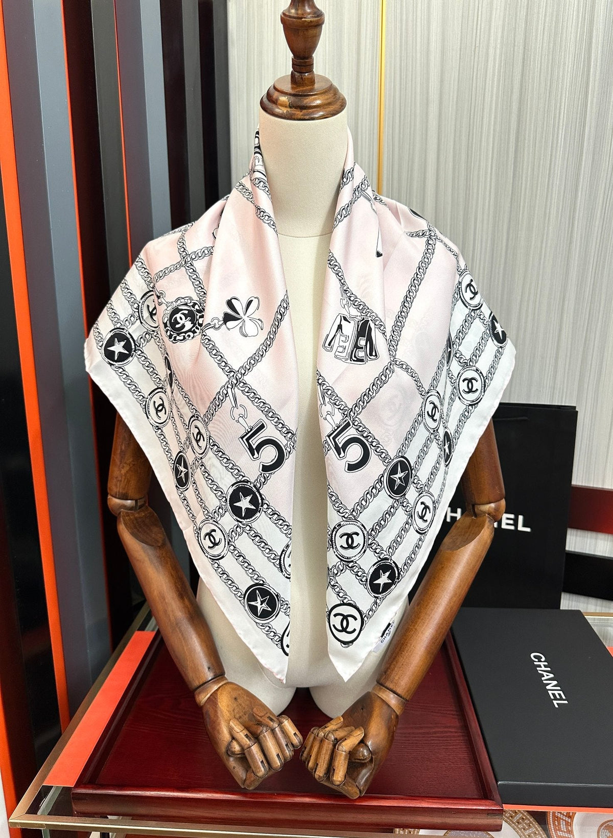 CC Scarf 90x90 Colorful Twill Silk 443156