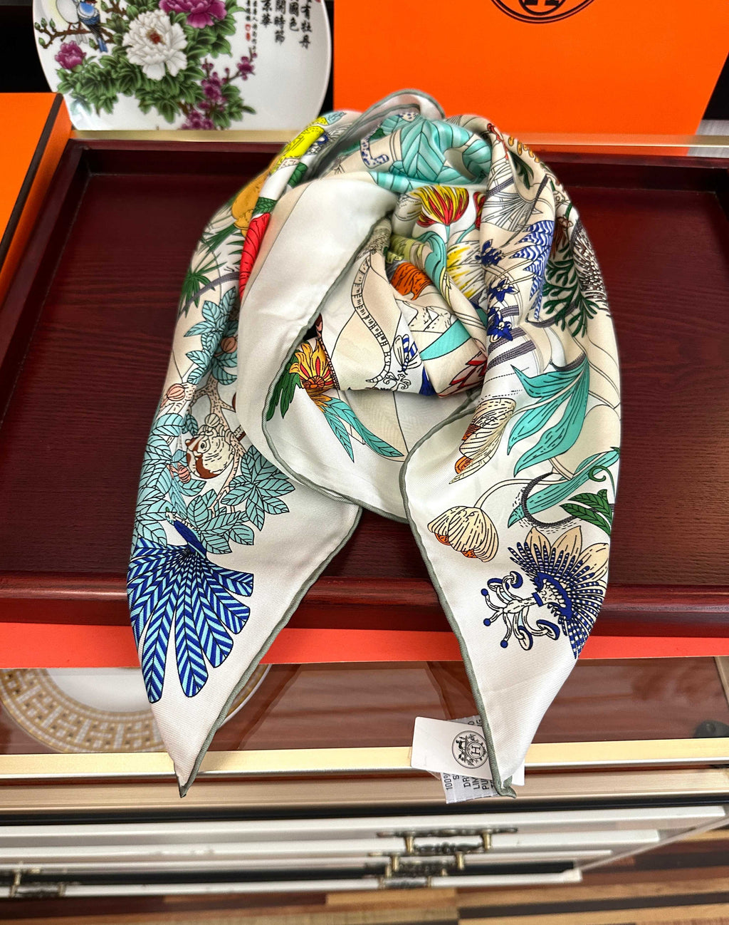 HM 26s Scarf 90 In Silk 427430