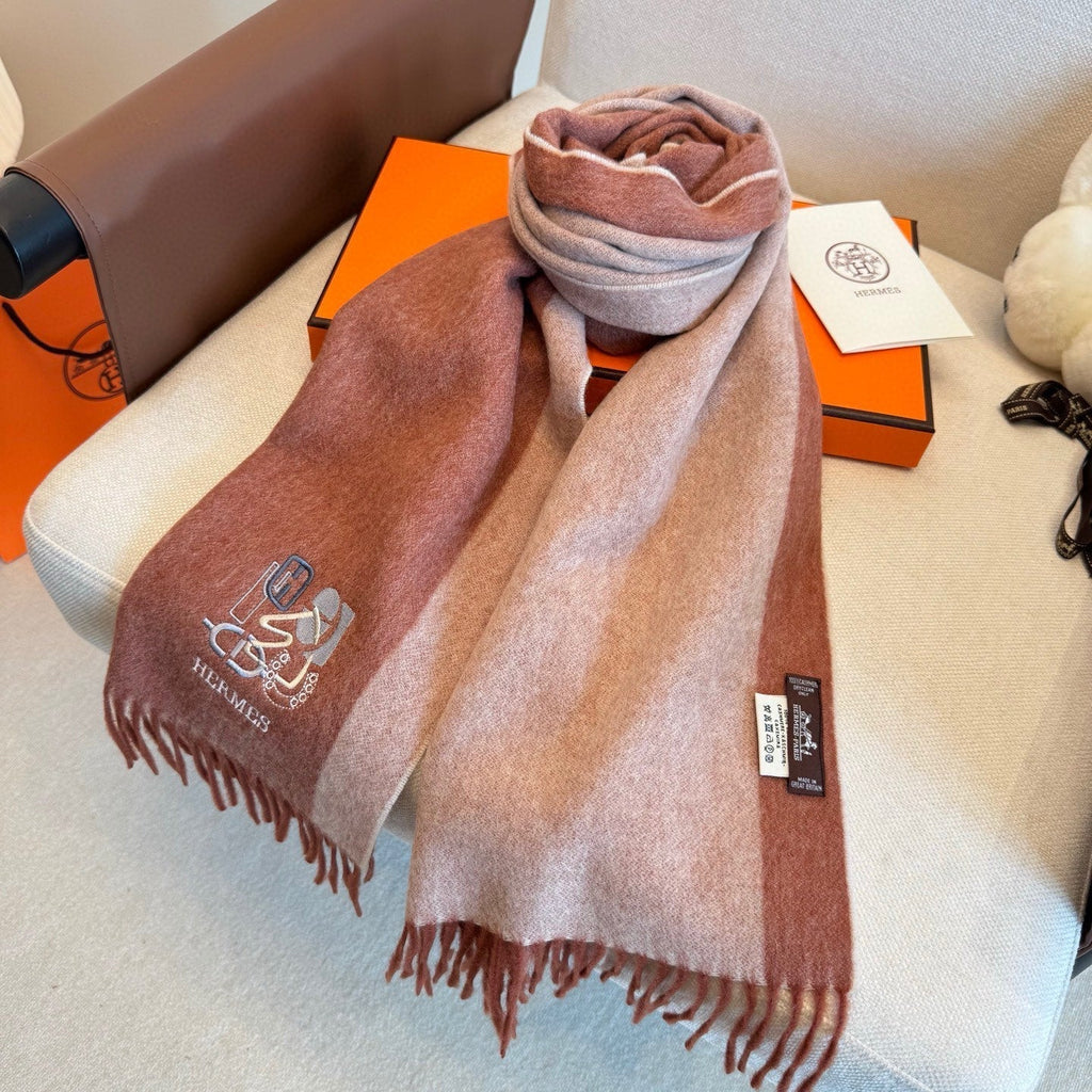HM Classic Embroidered Scarf 185CM Dusty Rose Cashmere 292825