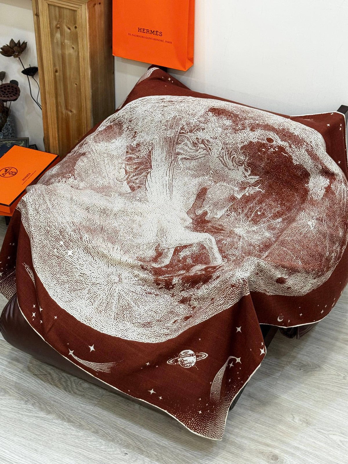 HM Clair de Lune 140 CM Brown Cashmere and Silk 293250