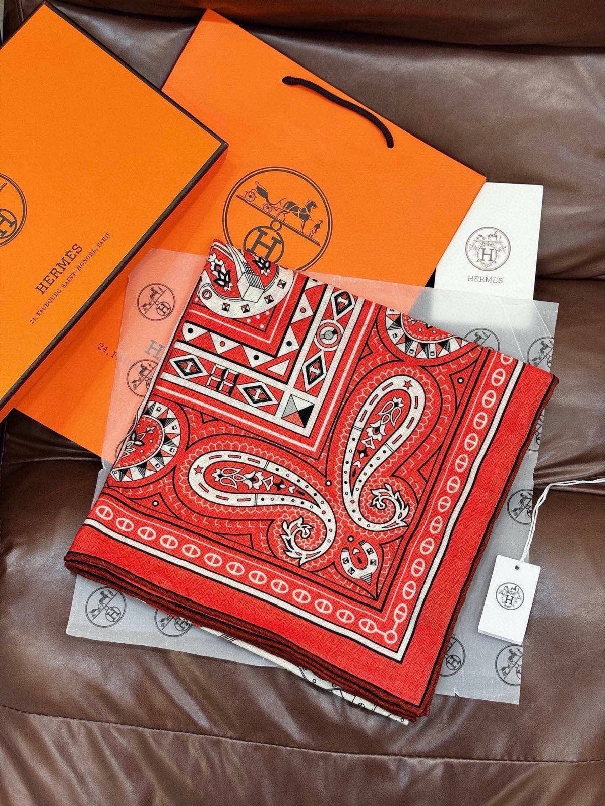 HM Cheval de Coeur Bandana Scarf 140*140cm Red Cashmere Silk 286287