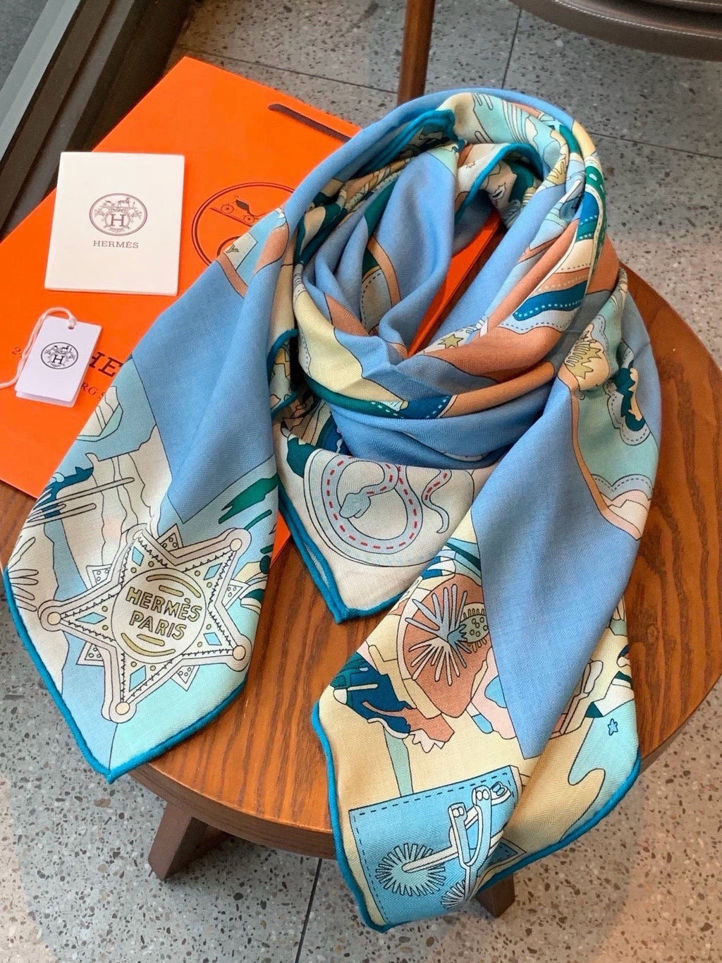 HM Bottes Story Scarf 140x140 Light Blue Cashmere Silk 328849