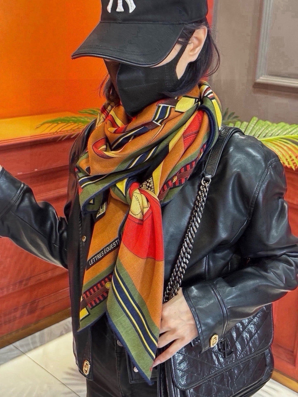 HM 26s Scarf 140 In Cashmere And Silk 433902