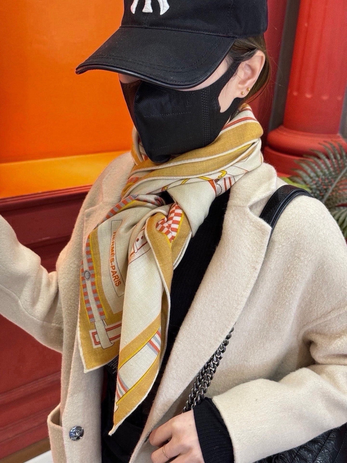 HM 26s Scarf 140 In Cashmere And Silk 433922