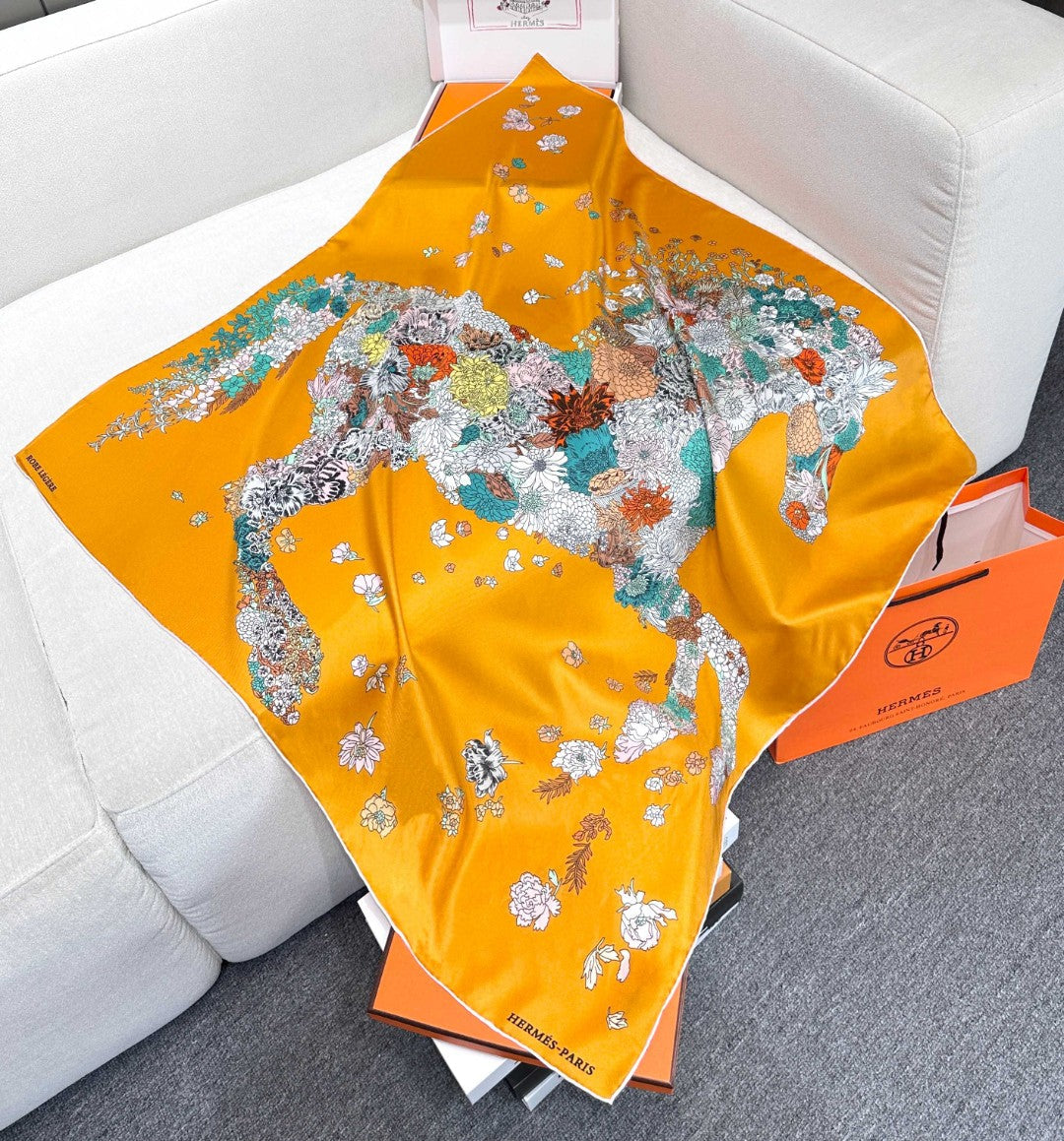 HM 26s Scarf 90 In Silk 304311