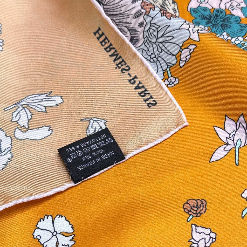 HM 26s Scarf 90 In Silk 304311
