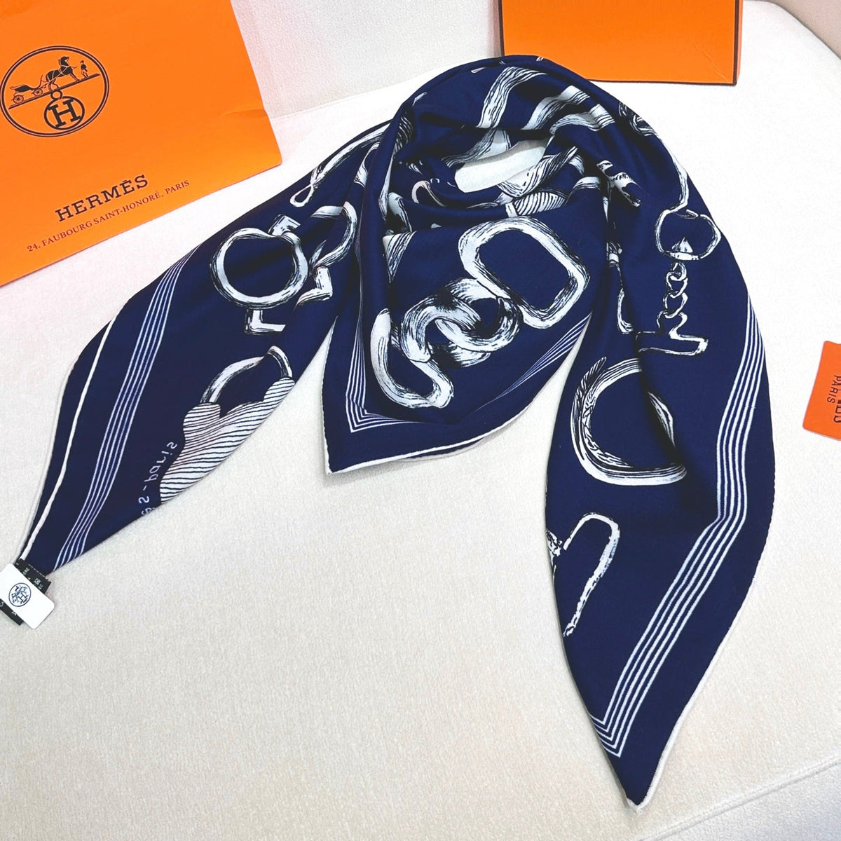 HM Creative Origins Scarf 135CM Blue Cashmere Silk 969423