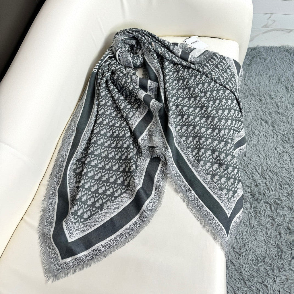Dior 26s Scarf 140cm In Cashmere Silk 313215