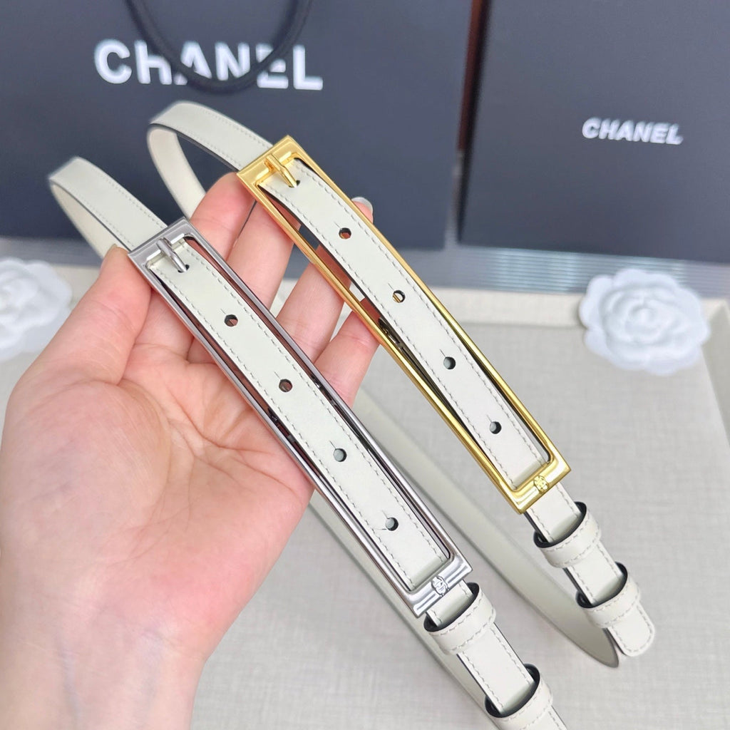 CC Métiers d'art 2026 1.5cm White Belt Leather 211432