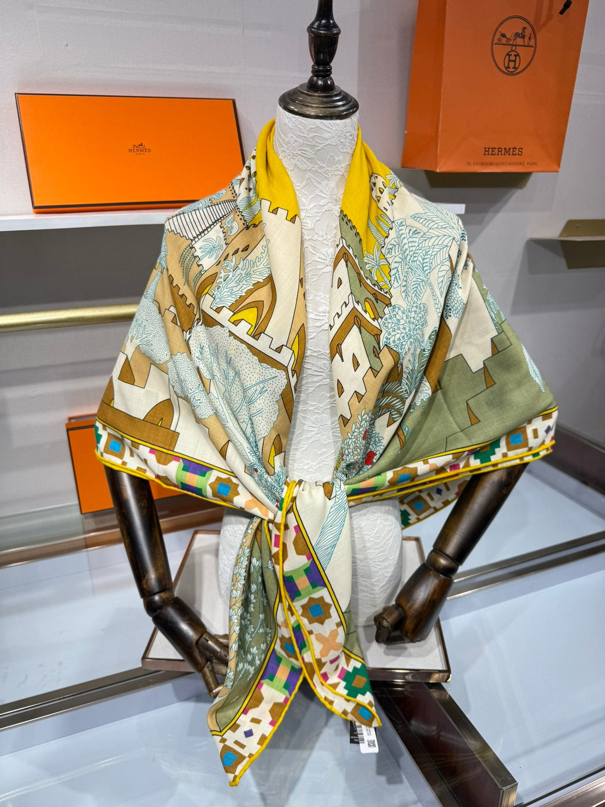 HM Le Palais Des Quatre Vents Shawl 140 Green Colorful Silk Cashmere