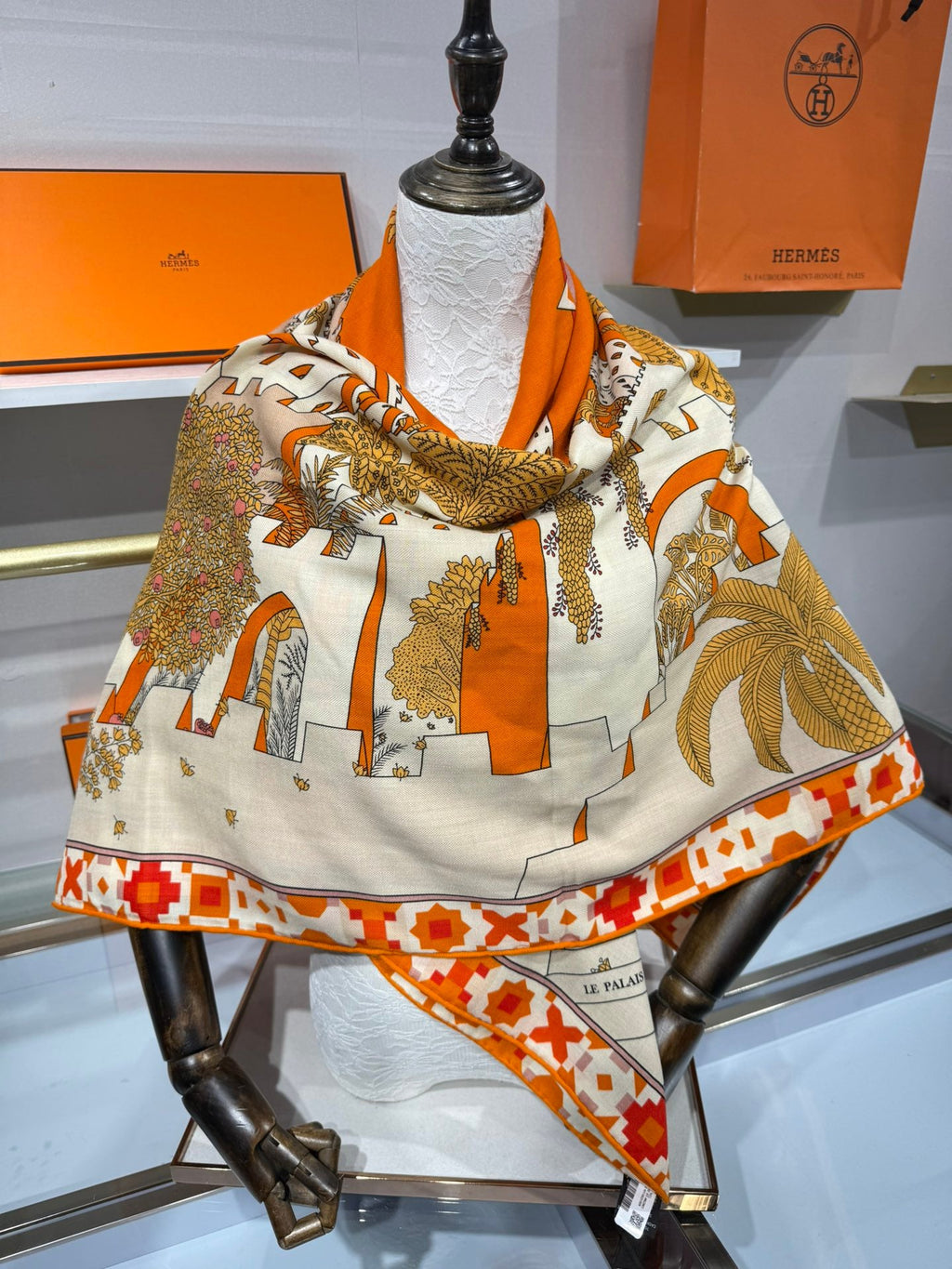 HM Le Palais Des Quatre Vents Shawl 140 Orange Colorful Silk Cashmere