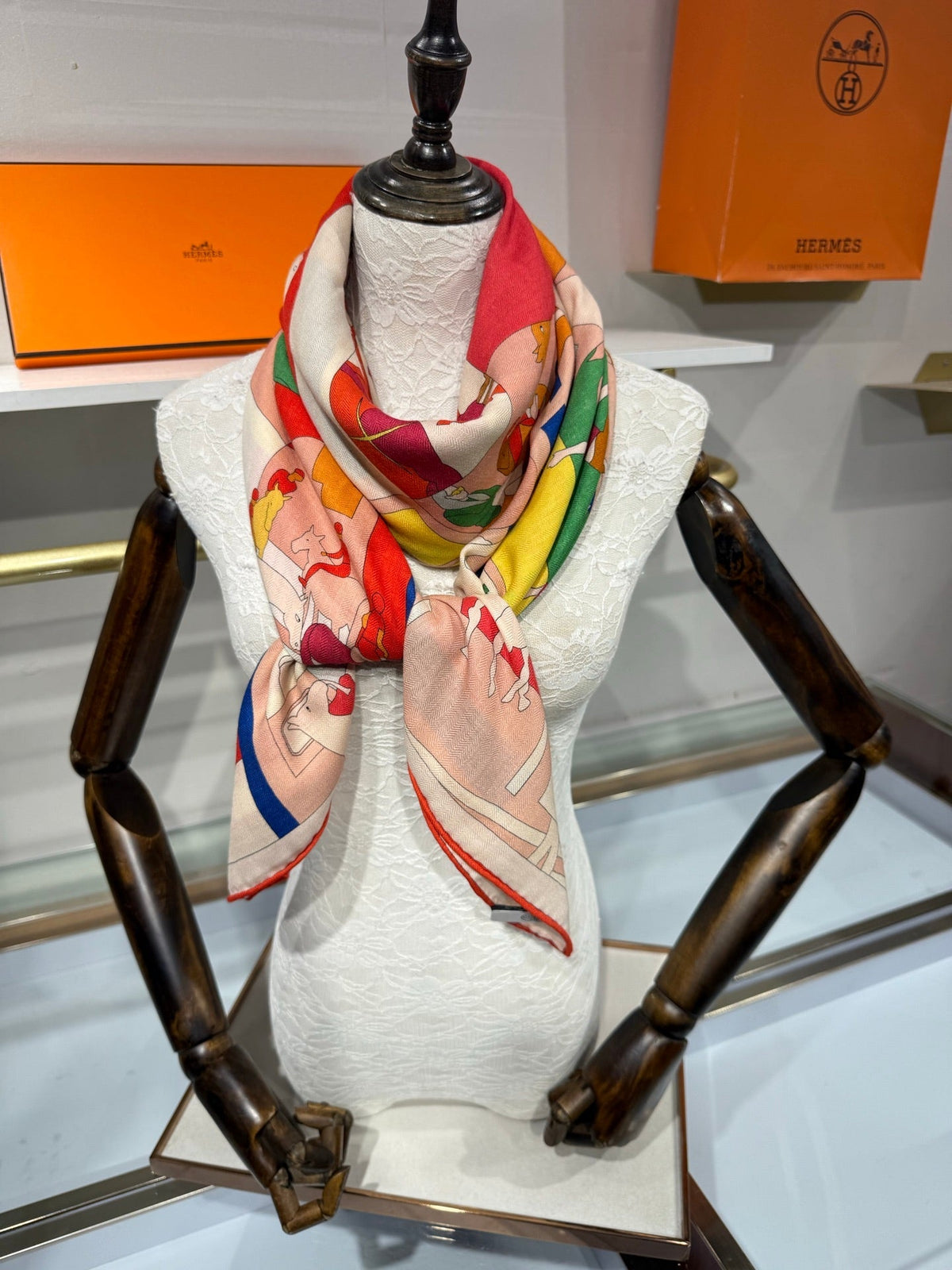 HM 26s 140x140cm Mon Cheval et Moi Scarf Cashmere Silk 214217