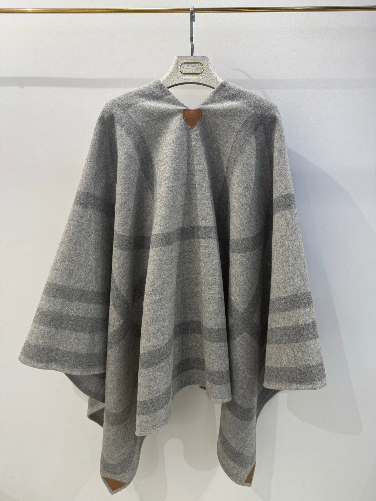 HM 26s Striped Reversible Cape/Shawl 216456