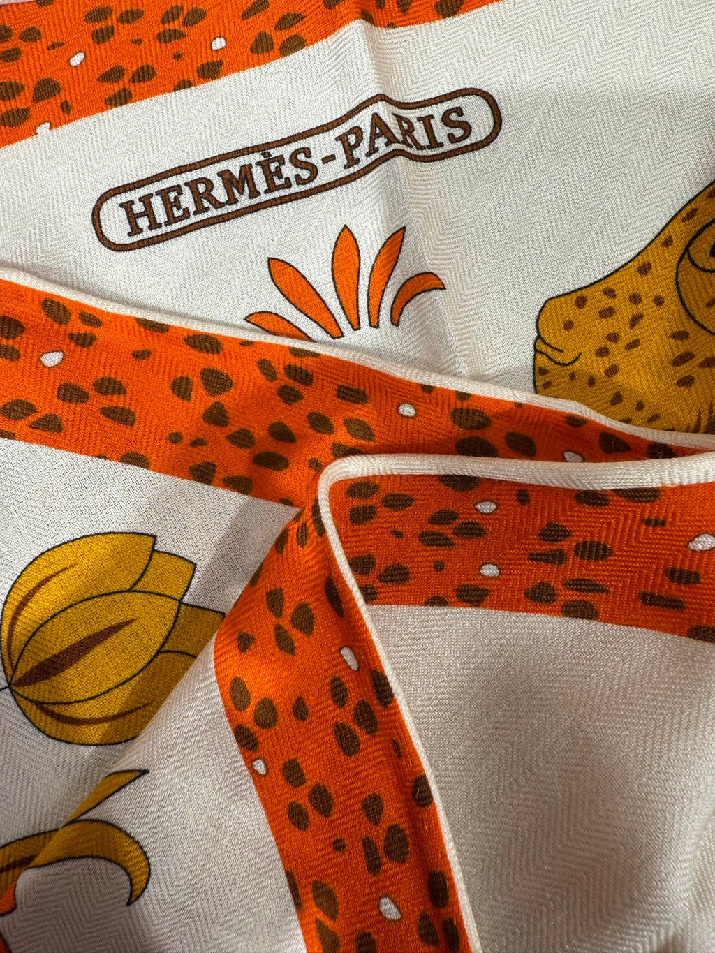 HM 26s Scarf 140 In Cashmere And Silk 216591