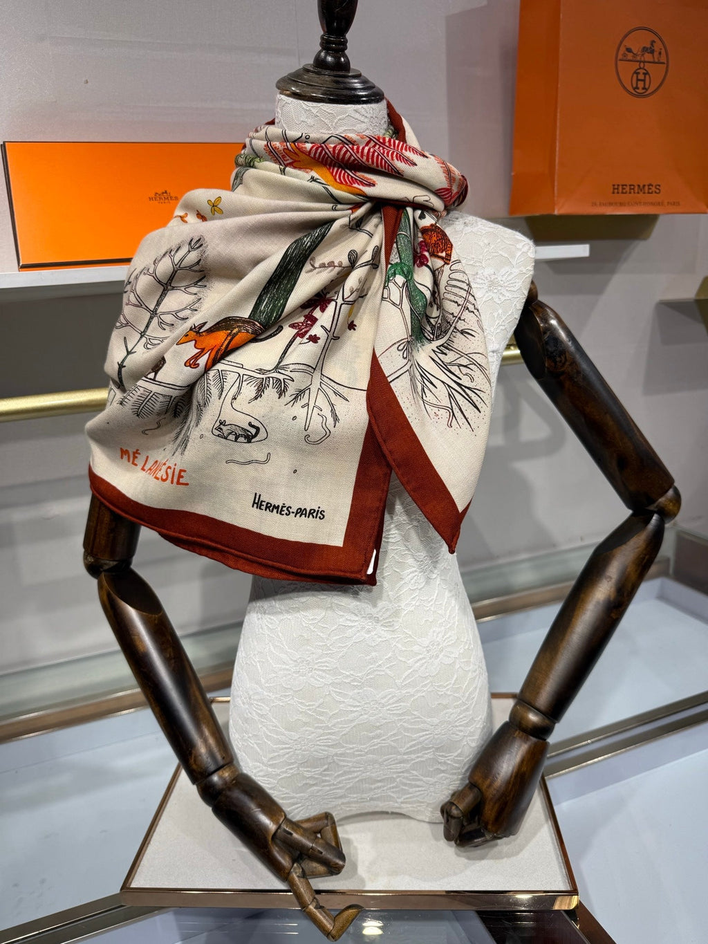 HM 26s Scarf 140 In Cashmere And Silk 216597